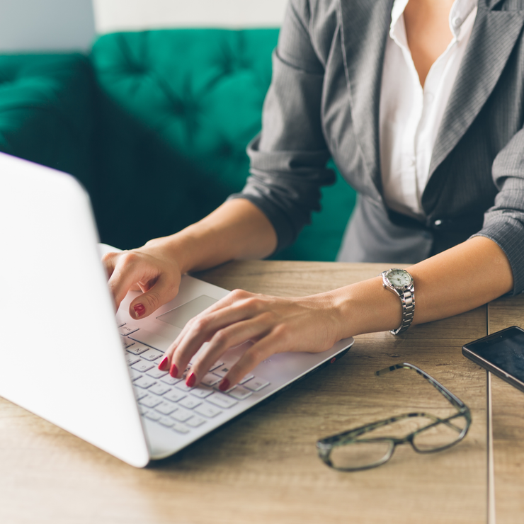 The B2B LinkedIn ChatGPT Prompt Playbook